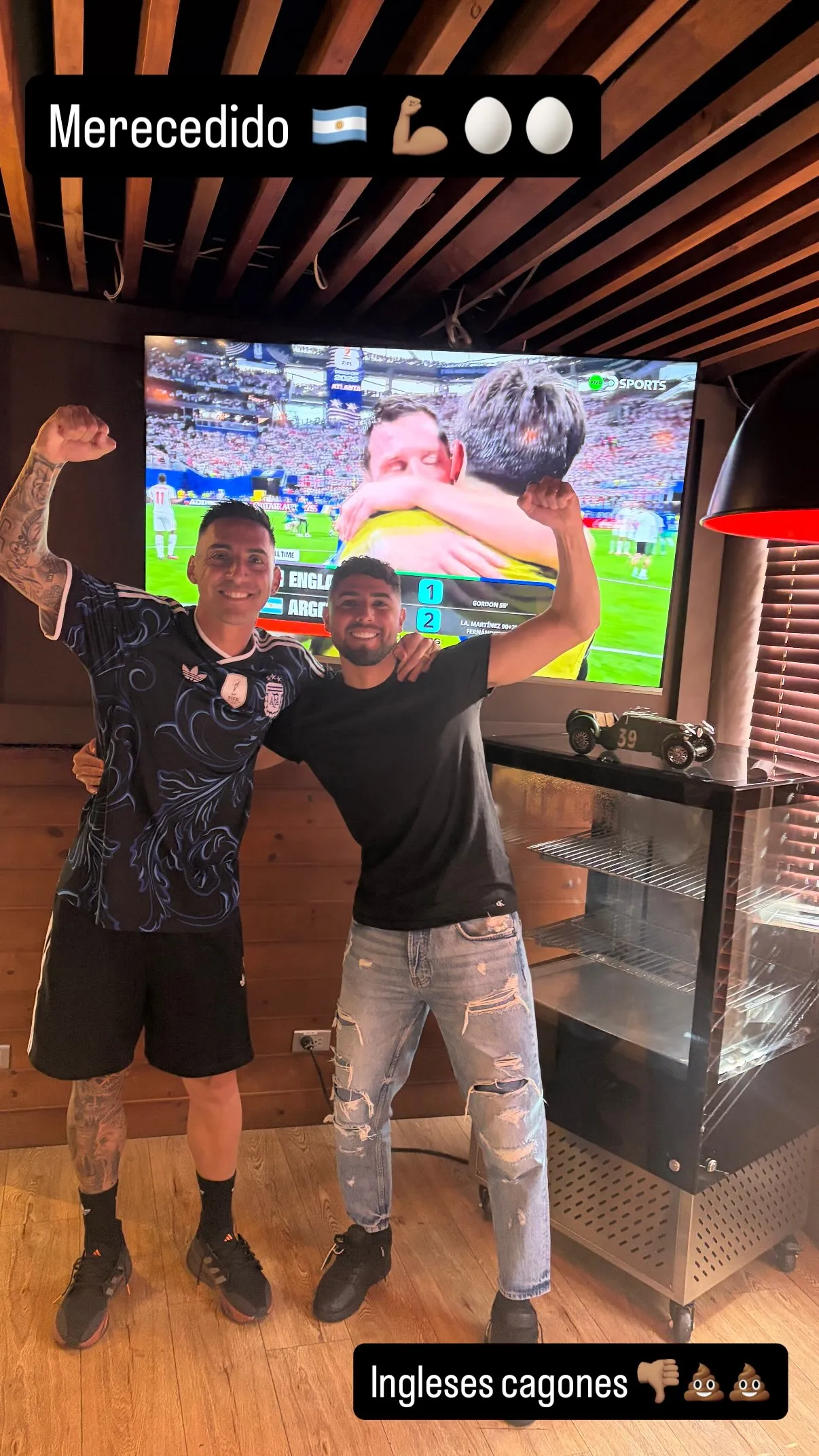 La celebración de los argentinos de Colo Colo por la final del Mundial. (Foto: kingarturo23oficial)