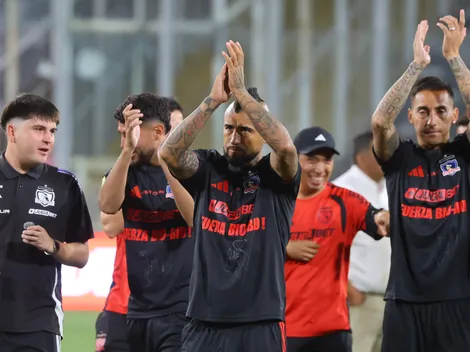 El festejo de Vidal con los argentinos de Colo Colo tras la finalista Argentina