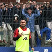 La locura que genera Arturo Vidal con Colo Colo en Bogotá