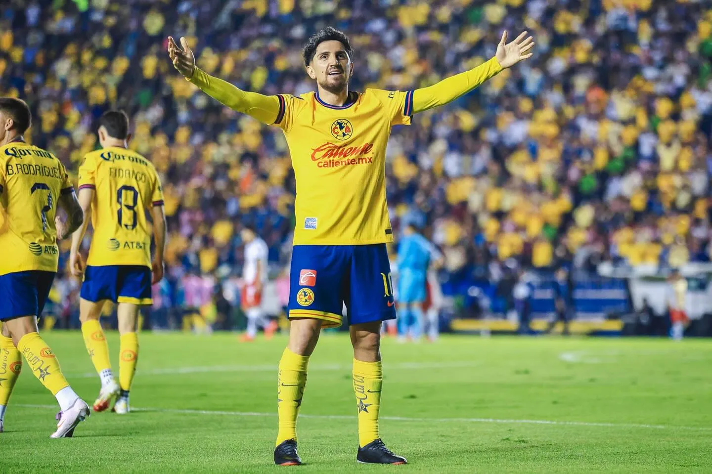 Colo Colo avanza por Diego Valdés. Imagen: Instagram Diego Valdés.