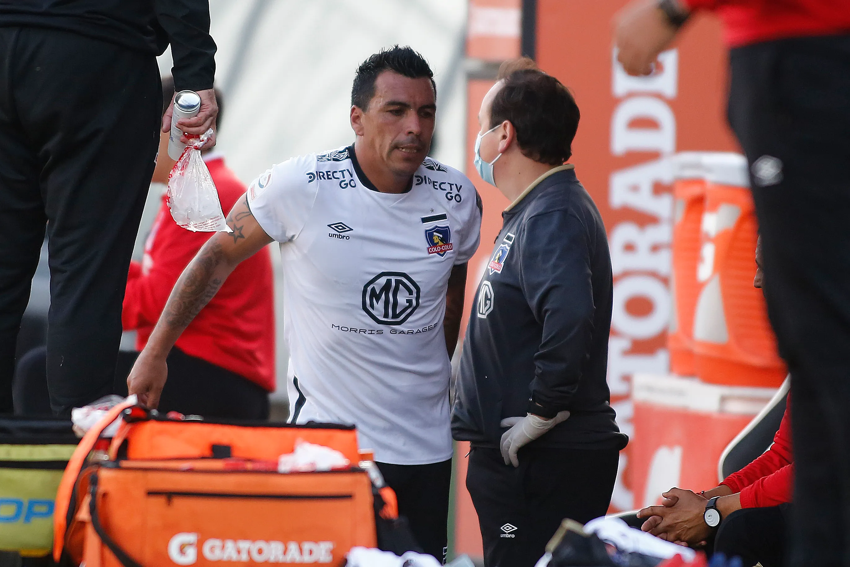 Esteban Paredes en su última etapa en Colo Colo.