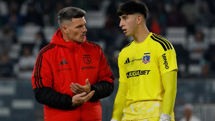 Colo Colo debe tomar decisiones en el arco.