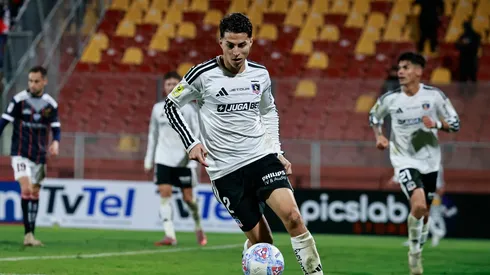 Jonathan Villagra entrena en Colo Colo y le da un gran respiro a Fernando Ortiz