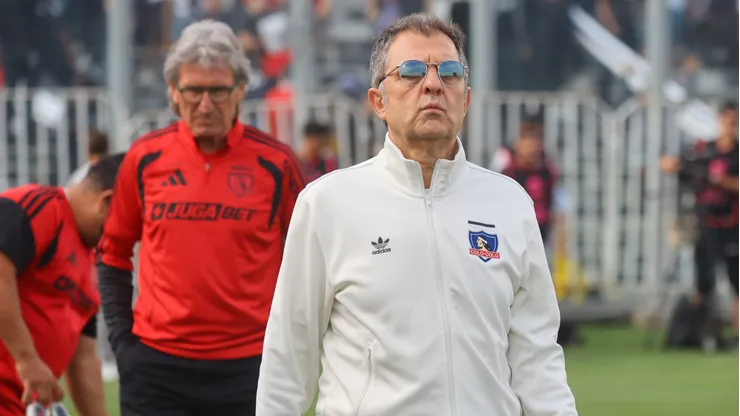 Colo Colo responde a las críticas por refuerzos.