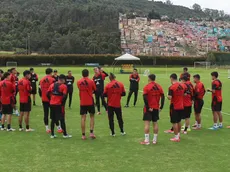Colo Colo confirma convocatoria con cuatro novedades para duelo ante Limache