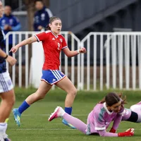 Catalina Muñoz la rompe en la Roja Sub 17 con un triplete a Argentina