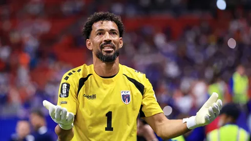 Vozinha firma contrato con Colo Colo para ser refuerzo y espera los exámenes médicos