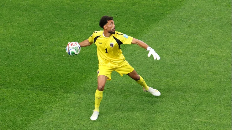 Patricio Yáñez sorprende y revela cuándo podría ser el debut de Vozinha en Colo Colo.