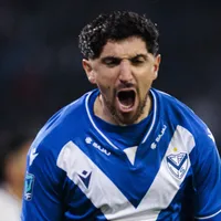 Valdés marcó en Argentina mientras revelan decisión que complica a Colo Colo