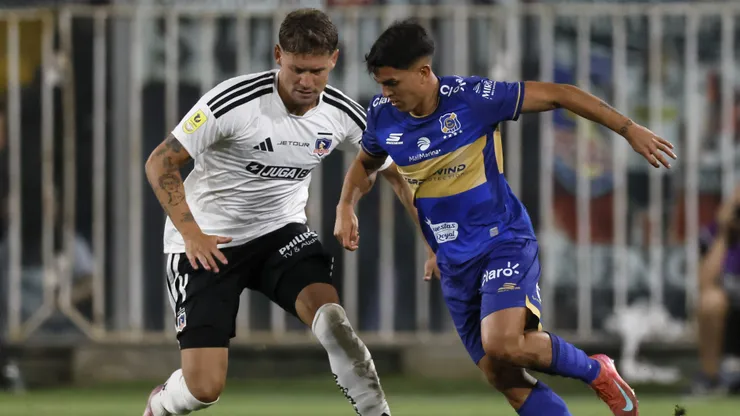 Colo Colo enfrenta a Everton en Viña del Mar.