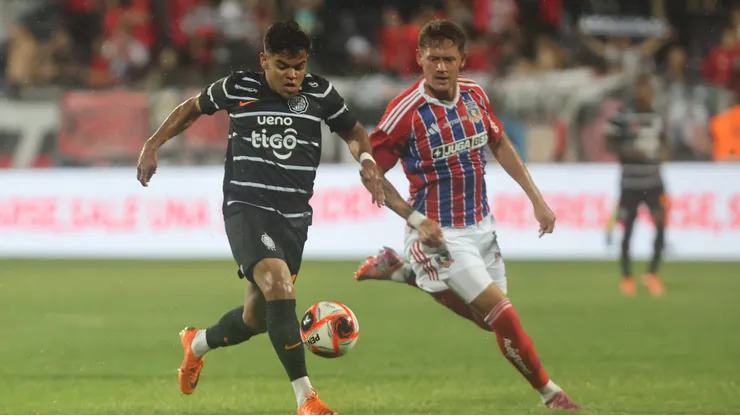 Olimpia abre puerta a amistoso con Colo Colo para conmemorar la Libertadores.