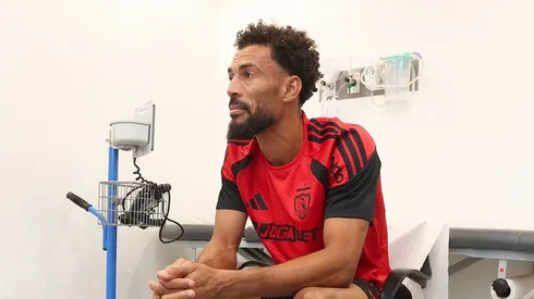 Camiseta de Vozinha podría convertirse en fenómeno comercial para Colo Colo.