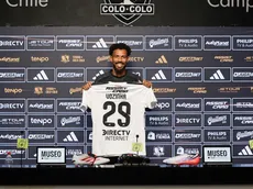 Locura por Vozinha: Colo Colo saca a la venta línea de ropa
