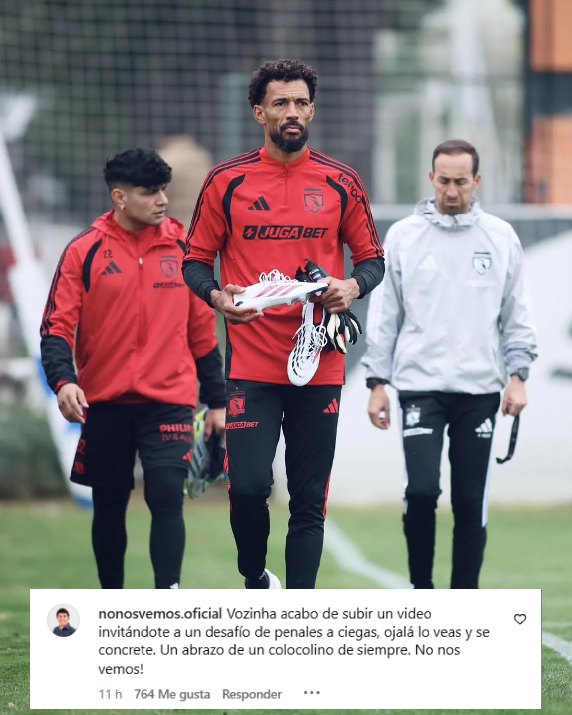 Influencer ciego desafío a Vozinha tras fichar en Colo Colo.