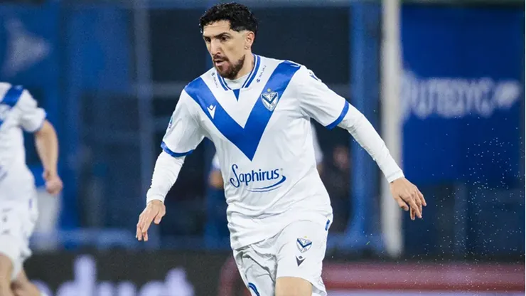 Se complica la llegada de Diego Valdés a Colo Colo.