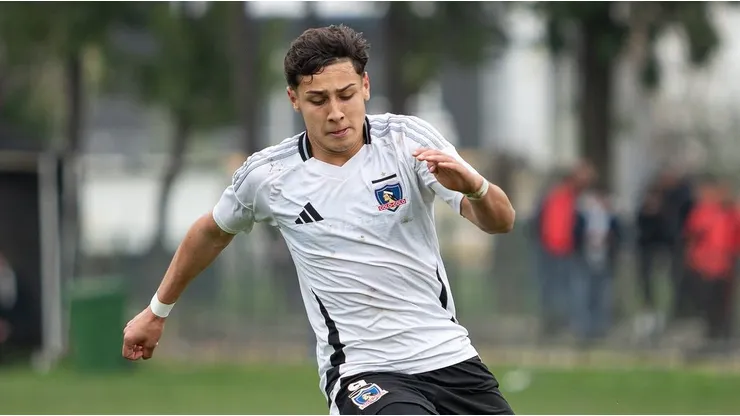 Nieto de Caszely maravilla con un golazo de chilena en clásico ante la UC.