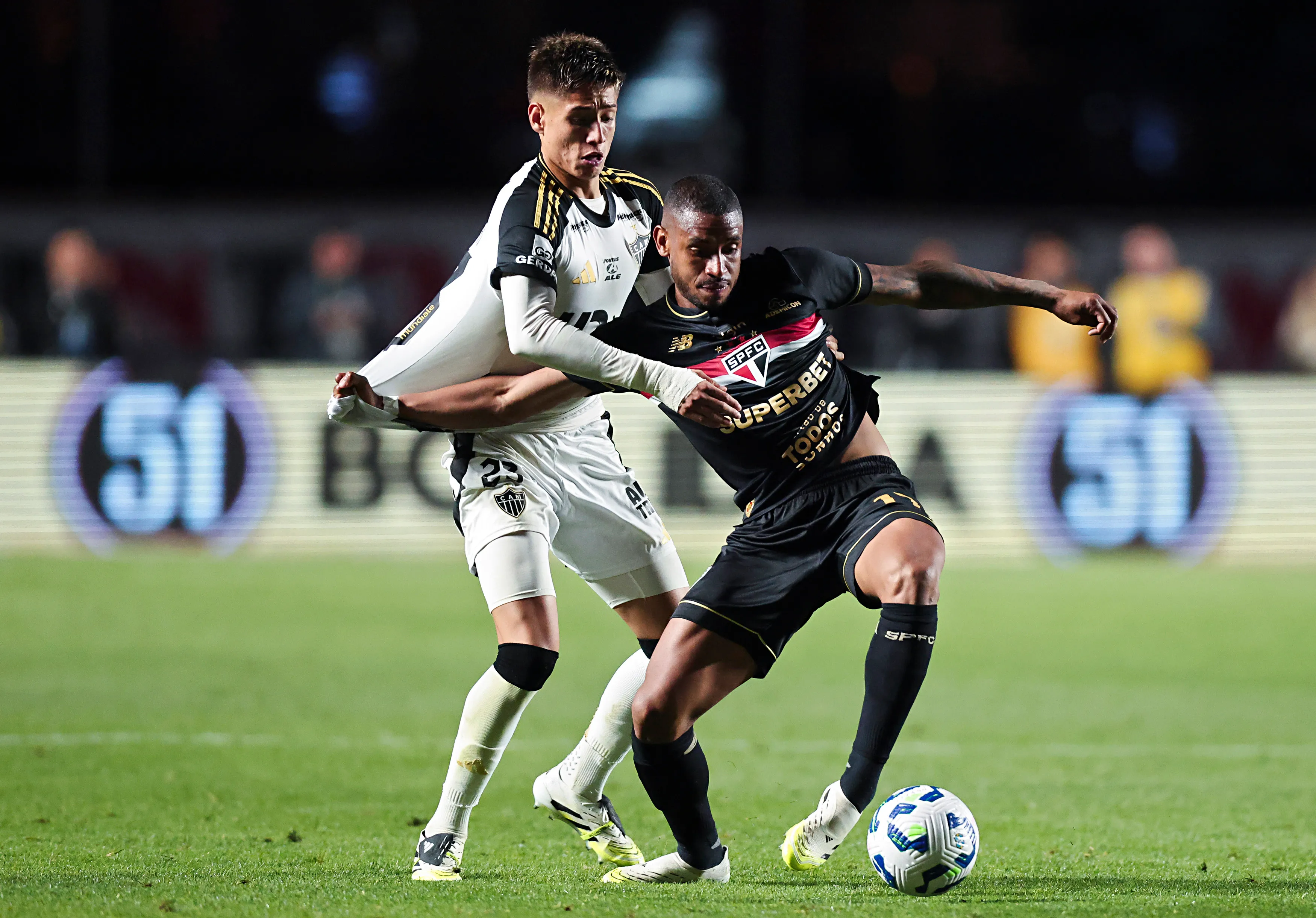 Iván Román llega para sumarse a Colo Colo.Imagen: Alexandre Schneider/Getty Images