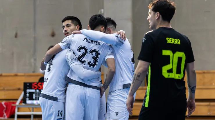 Colo Colo Futsal se estrenó con triunfo en el Clausura.