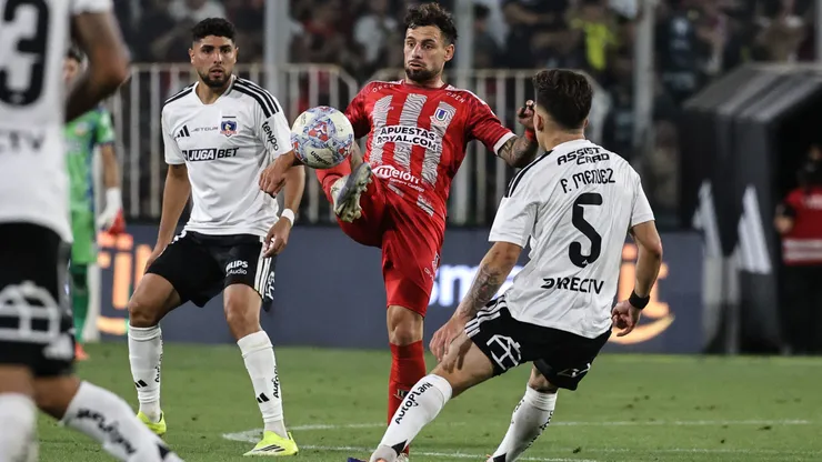 Colo Colo enfrenta a Unión La Calera.