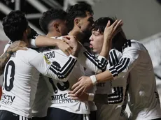 Colo Colo sufre pero logra victoria clave ante La Calera