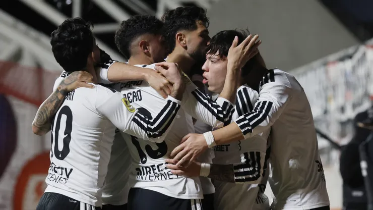 Colo Colo venció a Unión La Calera.