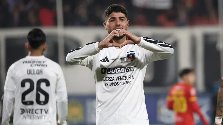 Maximiliano Romero quiere continuar en Colo Colo.