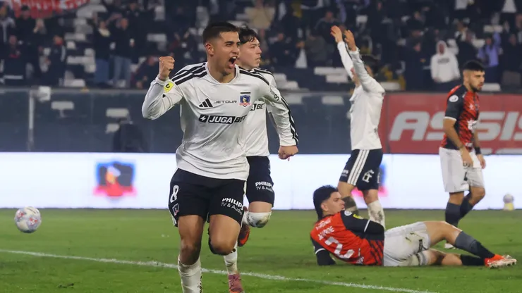 Informan que Colo Colo busca negociar con Everton para comprar a Álvaro Madrid