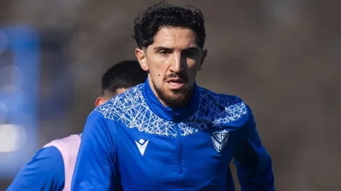 Diego Valdés se lesionó en Vélez.