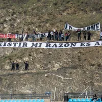 Tati Silveira se rinde ante los hinchas que alentaron a Colo Colo desde un cerro