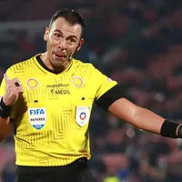 La disparidad de criterios de Juan Lara en partidos de Colo Colo y la U