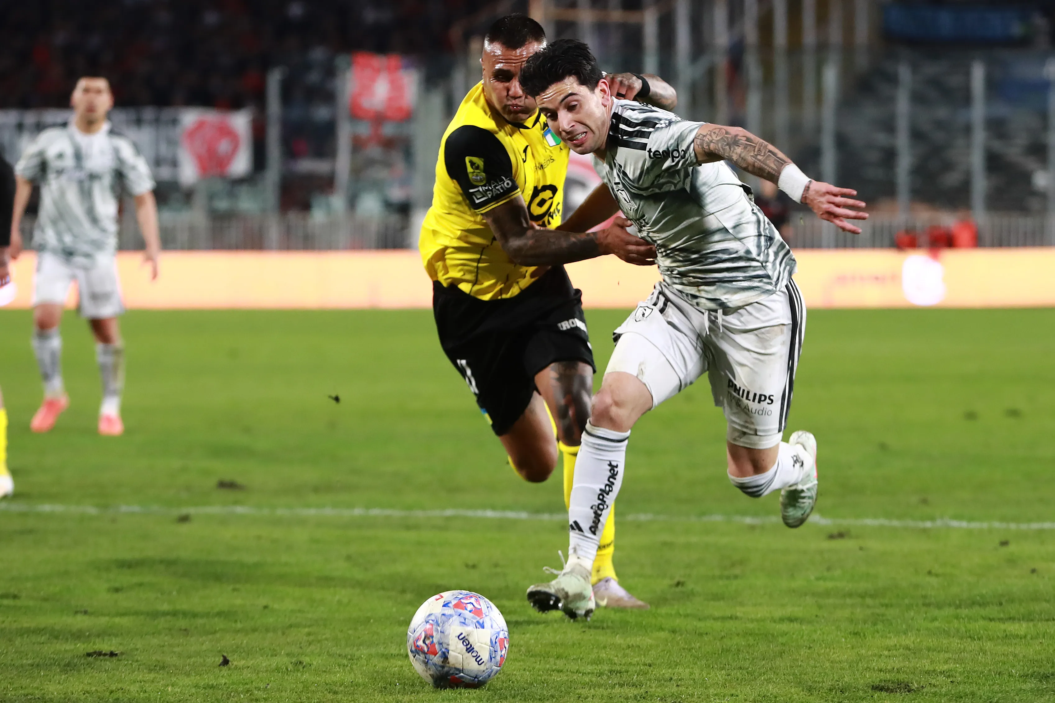 Lautaro Pastrán sería titular en Colo Colo para el Superclásico. Imagen: Felipe Zanca/Photosport