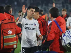 Alarcón renueva su contrato con Colo Colo