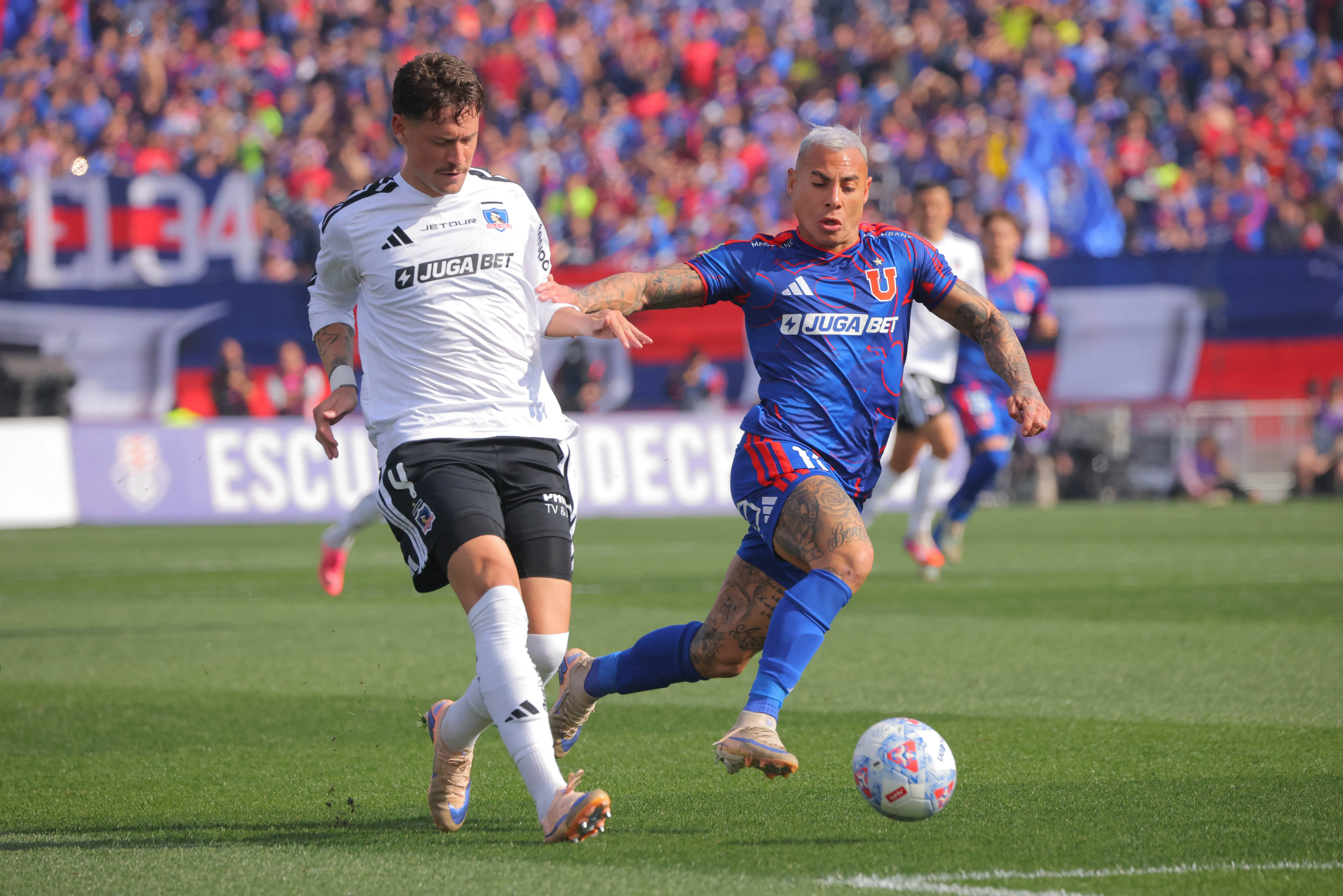Colo Colo triunfó en el Superclásico 200. Imagen: Photosport.