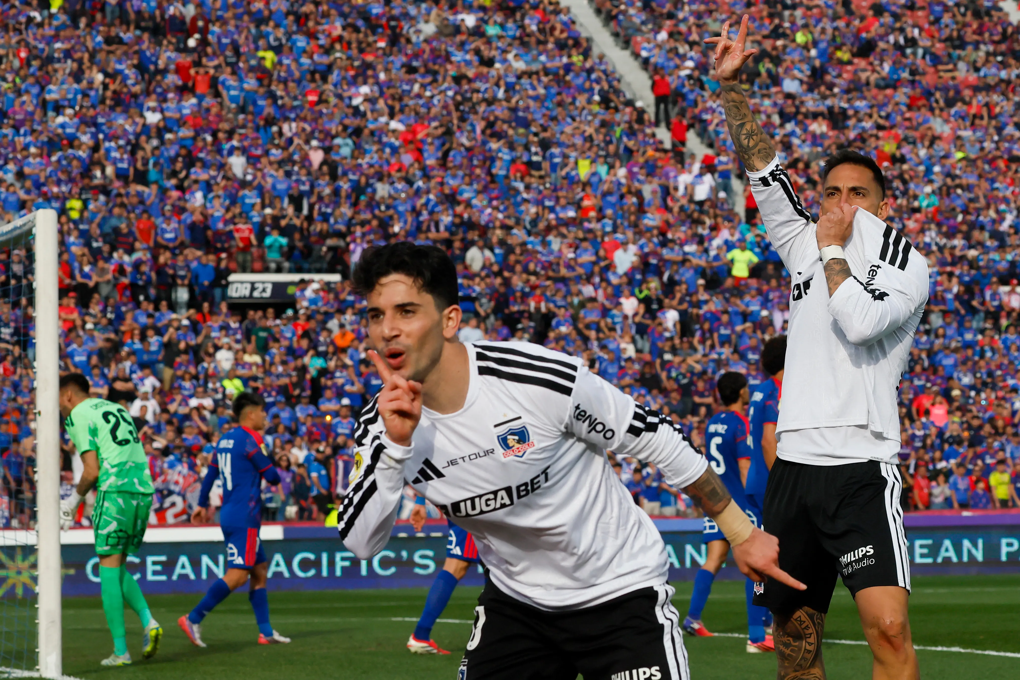 Colo Colo triunfó en el Superclásico 200. Imagen: Photosport.