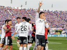 Así narraron en Brasil y México los goles de Colo Colo en el Superclásico