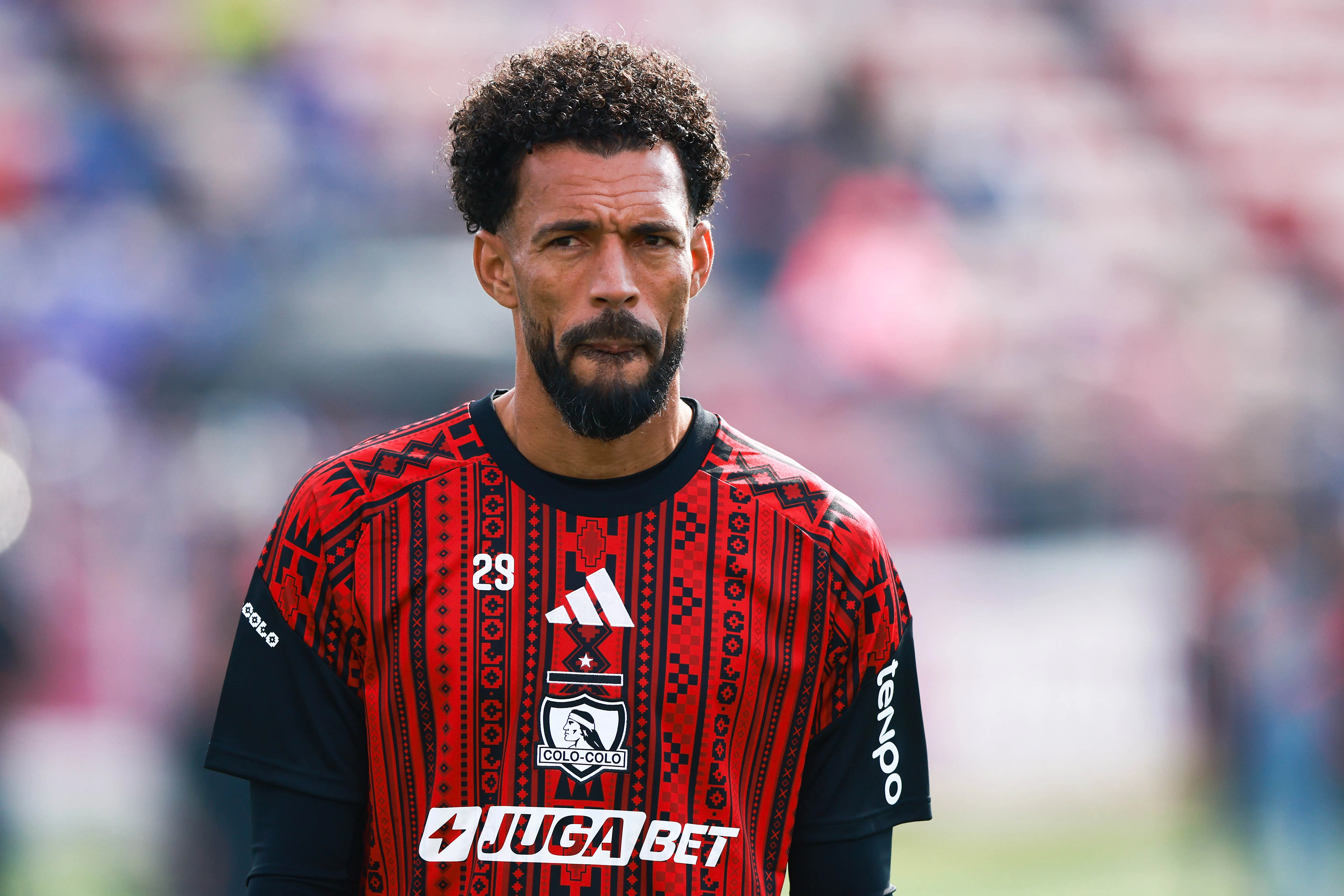 Vozinha se prepara para su primer partido en Colo Colo.Imagen: Felipe Zanca/Photosport