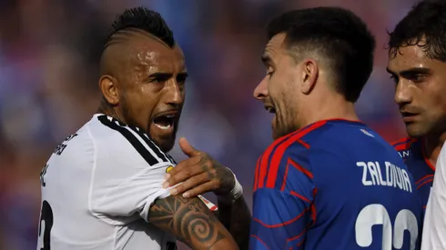 Vidal explica el polémico penal del Superclásico y divide a hinchas.