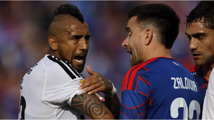 Vidal explica el polémico penal del Superclásico y divide a hinchas.