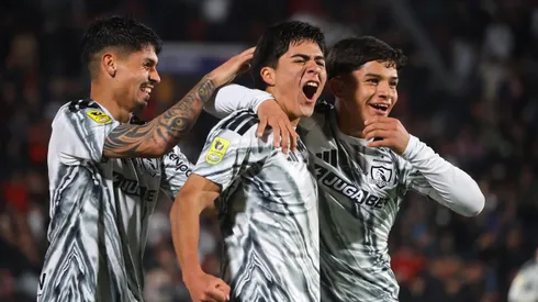 Vozinha debutó con el arco en cero y Colo Colo goleó a Unión Española