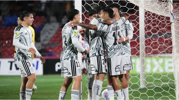 Colo Colo goleó y avanzó: revisa las mejores fotos ante Unión.