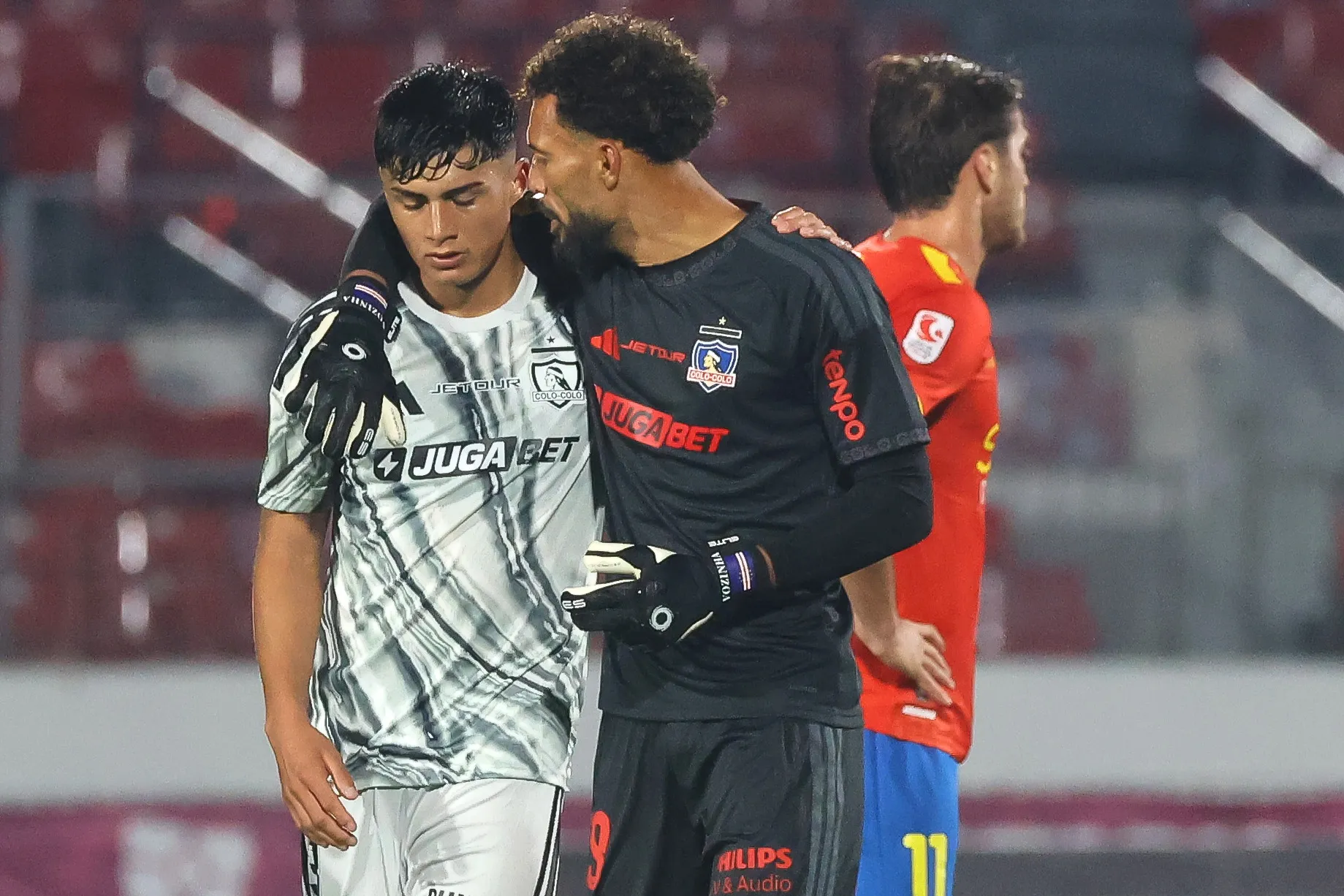 Alonso Olguín relata conversación con Vozinha en su primera titularidad en Colo Colo.