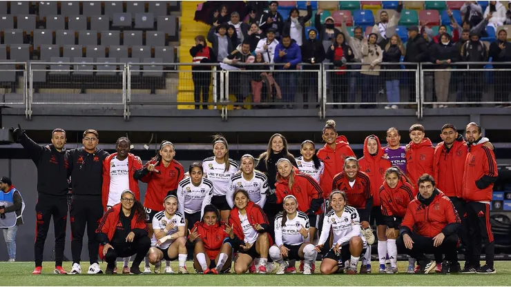 Hinchas de Colo Colo pueden comprar entradas para ver al femenino vs Magallanes.