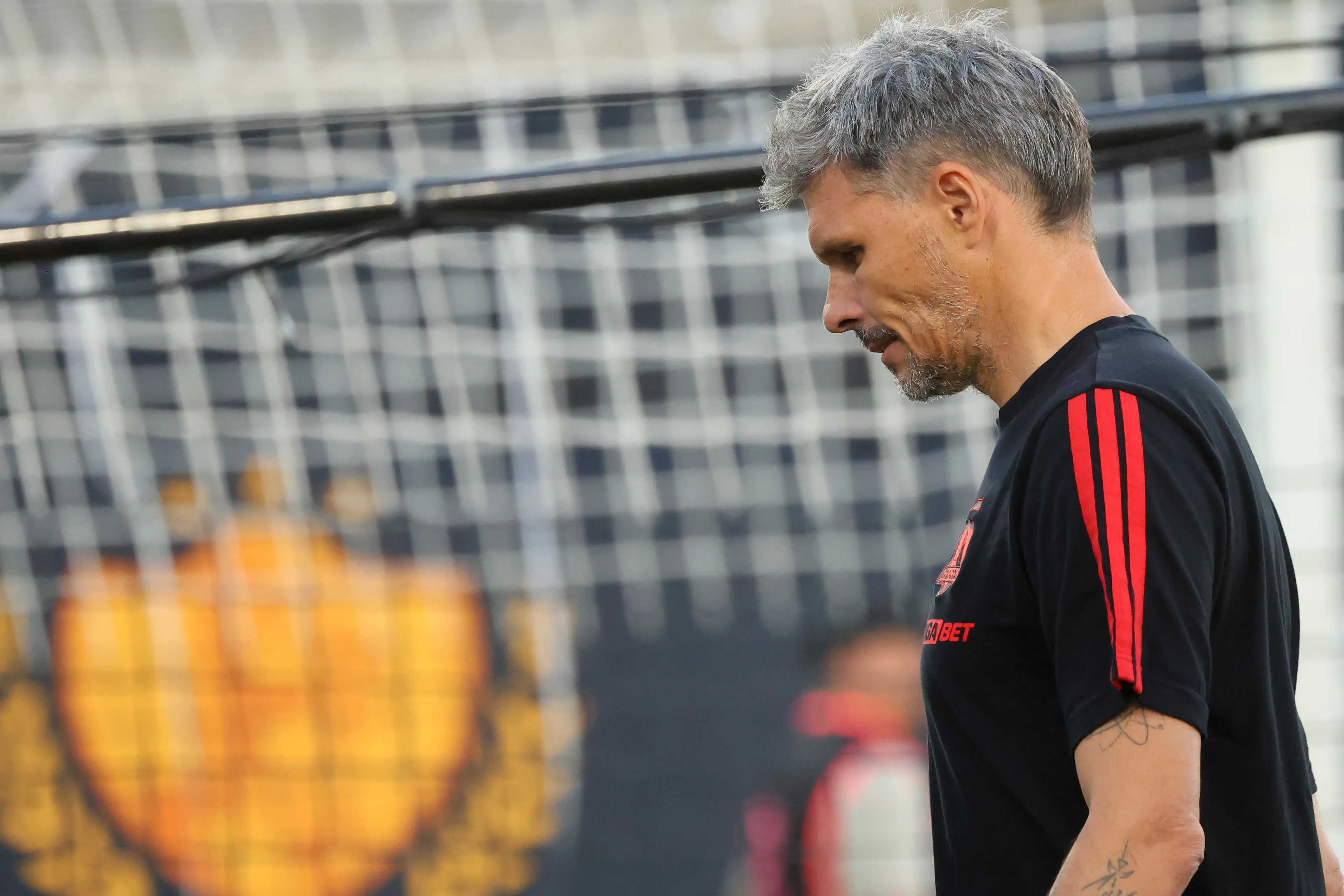 Fernando Ortiz estuvo en la cuerda floja tras caer ante la U en el Monumental | Foto: Photosport