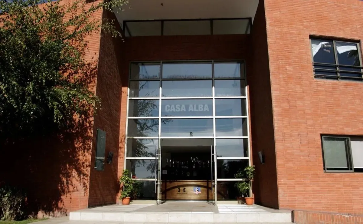 La Casa Alba podría ser nombrada como Mirko Jozic. Imagen: Colo Colo