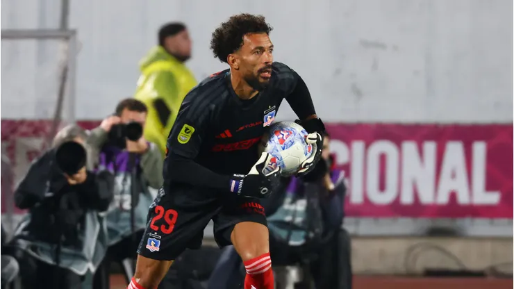 Vozinha será titular en Colo Colo vs Huachipato.