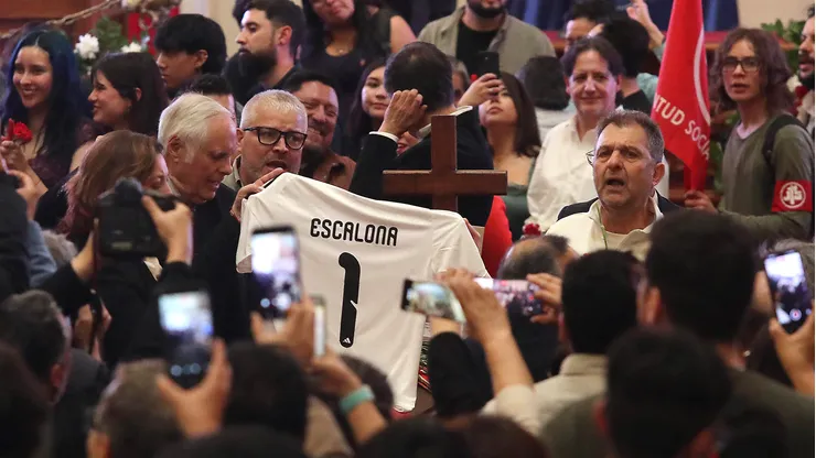 Camilo Escalona fue un acérrimo hincha de Colo Colo.