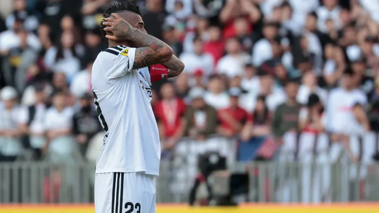 La pésima noticia que Arturo Vidal le entrega a Colo Colo