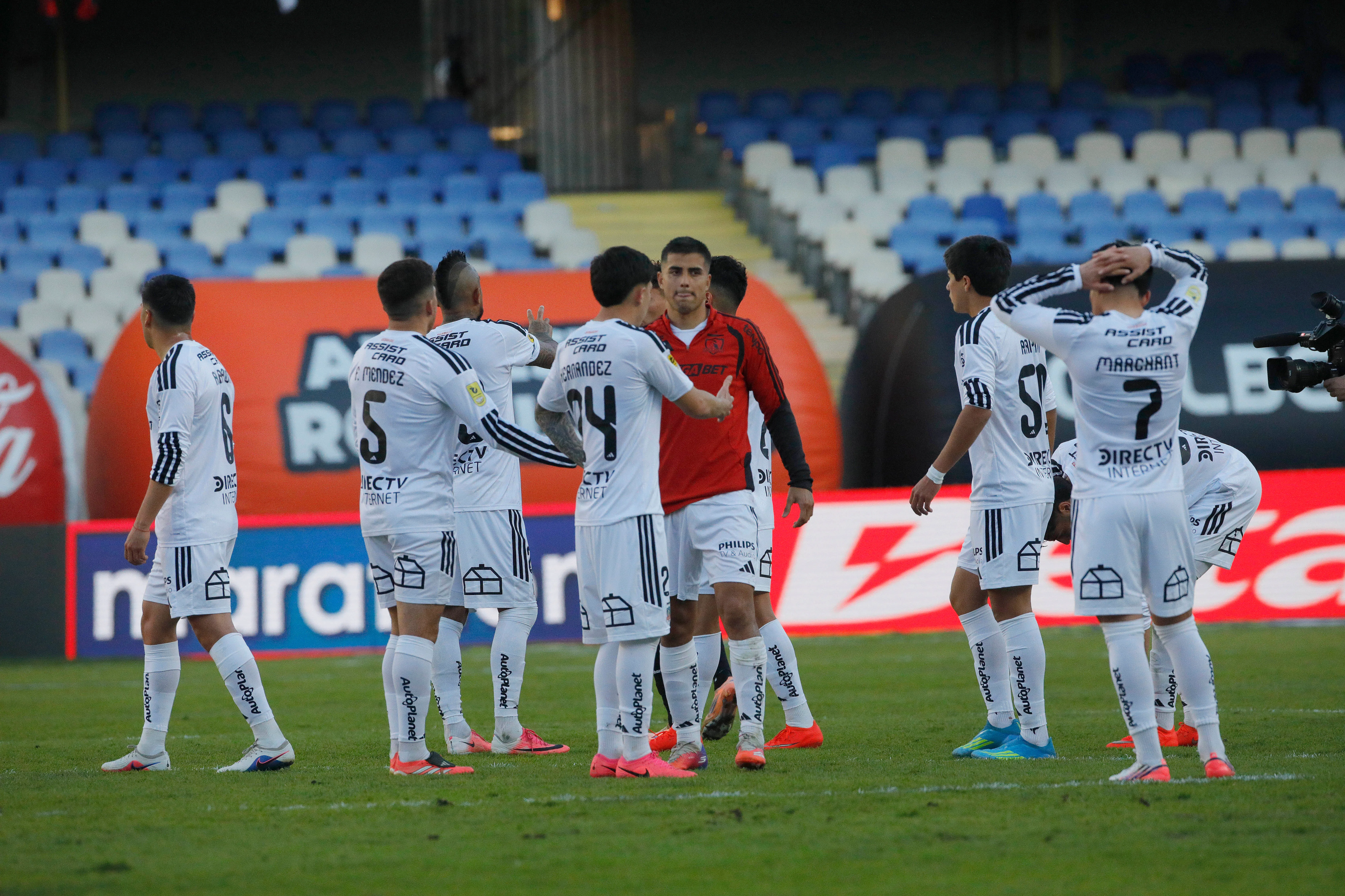 Colo Colo no pudo ante Huachipato. Imagen: Photosport.