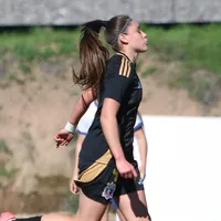 Cata Muñoz anota siete tanto en una goleada 15-1 de Colo Colo femenino