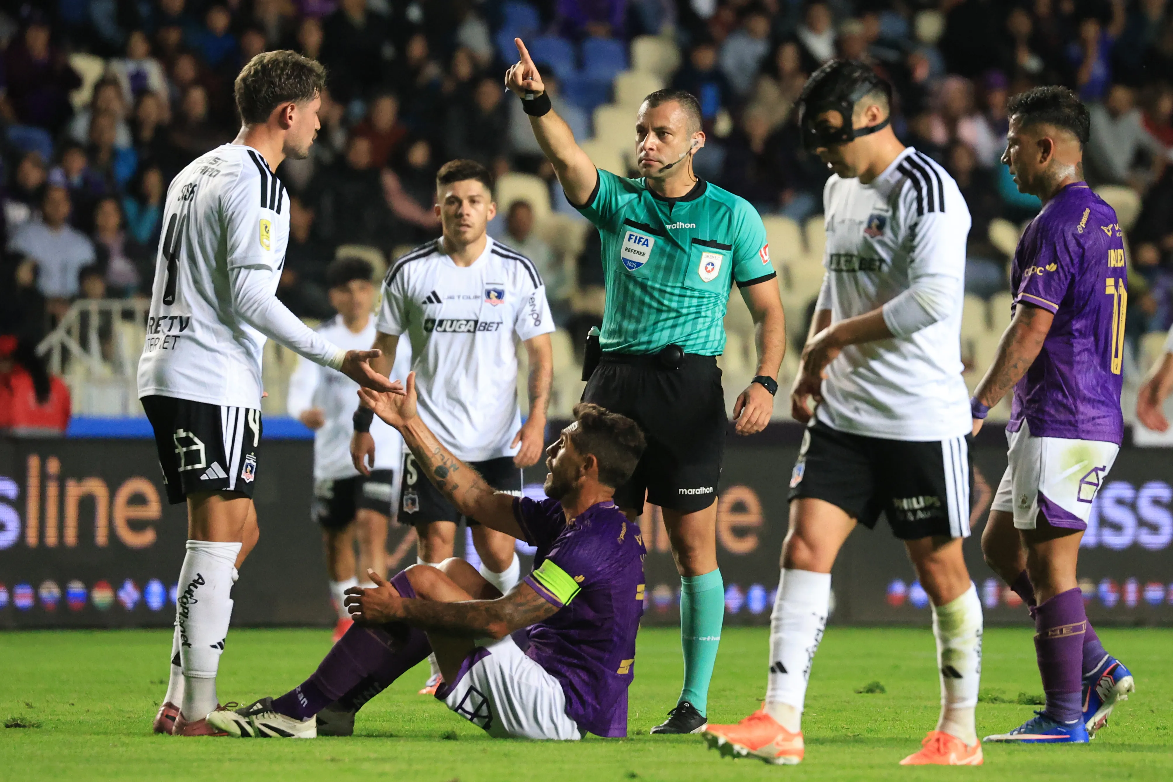 Diego Flores en un Colo Colo vs Deportes Concepción por Copa de la Liga. Imagen: Eduardo Fortes/Photosport